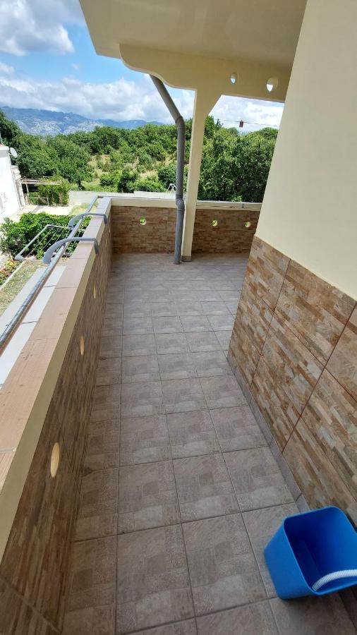 Apartments Luna Stan Trigraci Екстериор снимка